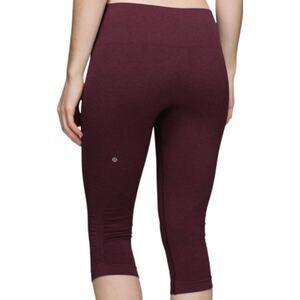 Lululemon In The Flow Crop II Heathered Bordeaux Drama Seamless Yoga 16" 6